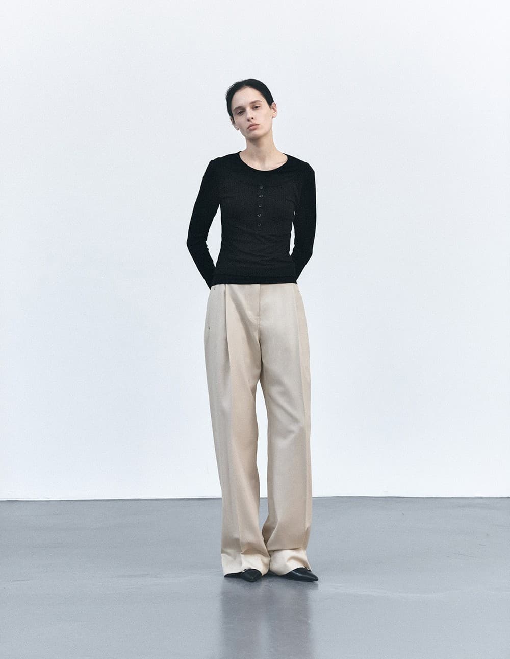 TVS WOOL DIVIDED WIDE PANTS_BEIGE — vue 5