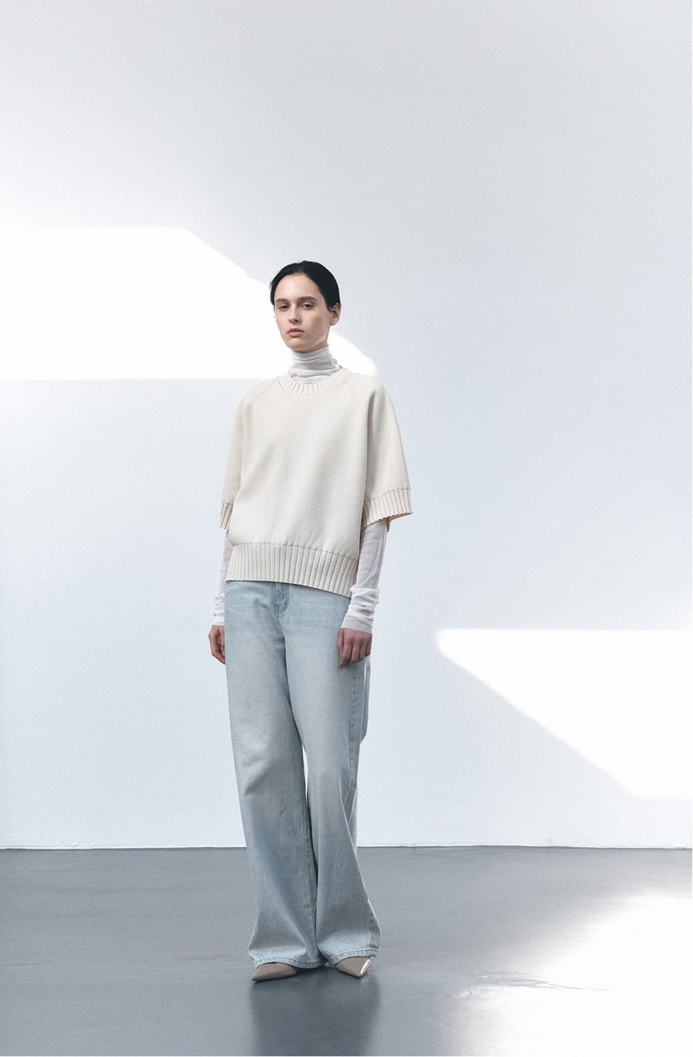 TVS COTTON ROUND NECK KNIT TOP_CREAM — vue 9