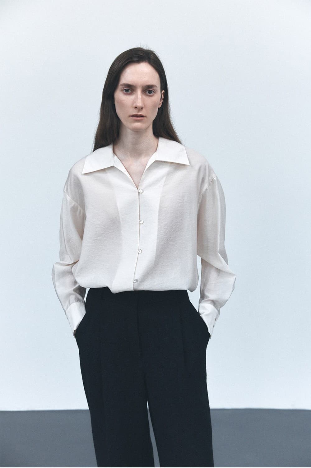 TVS SHEER COLLAR BLOUSE_IVORY — vue 9