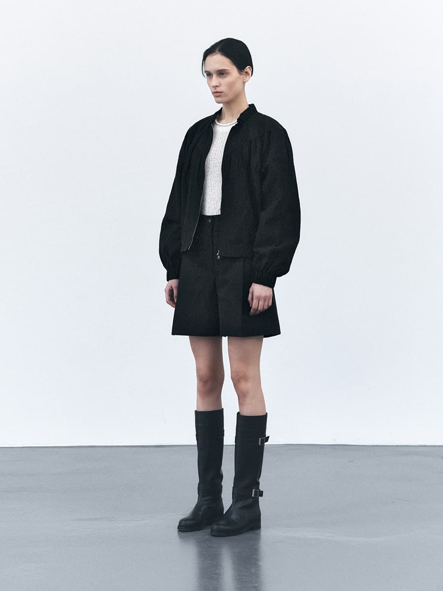 TVS SHIRRING BOMBER JUMPER_BLACK — vue 2