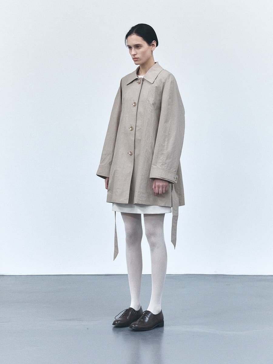 TVS BELTED HALF TRENCH COAT_BEIGE — vue 3