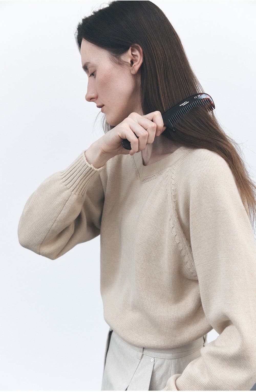TVS BELTED ONE TUCK WIDE TROUSERS_BEIGE — vue 11
