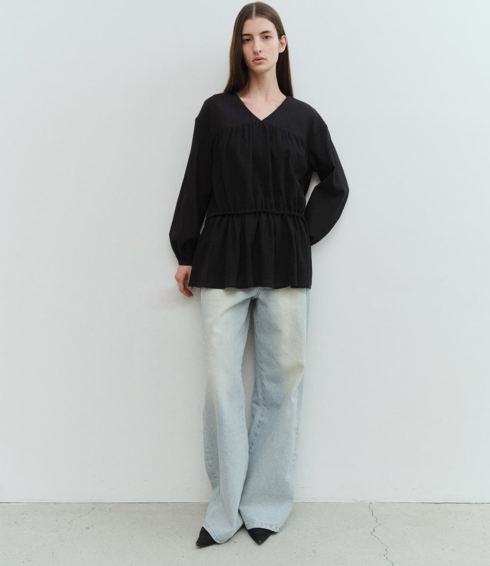 TVS SHIRRING V-NECK BLOUSE_BLACK — vue 9