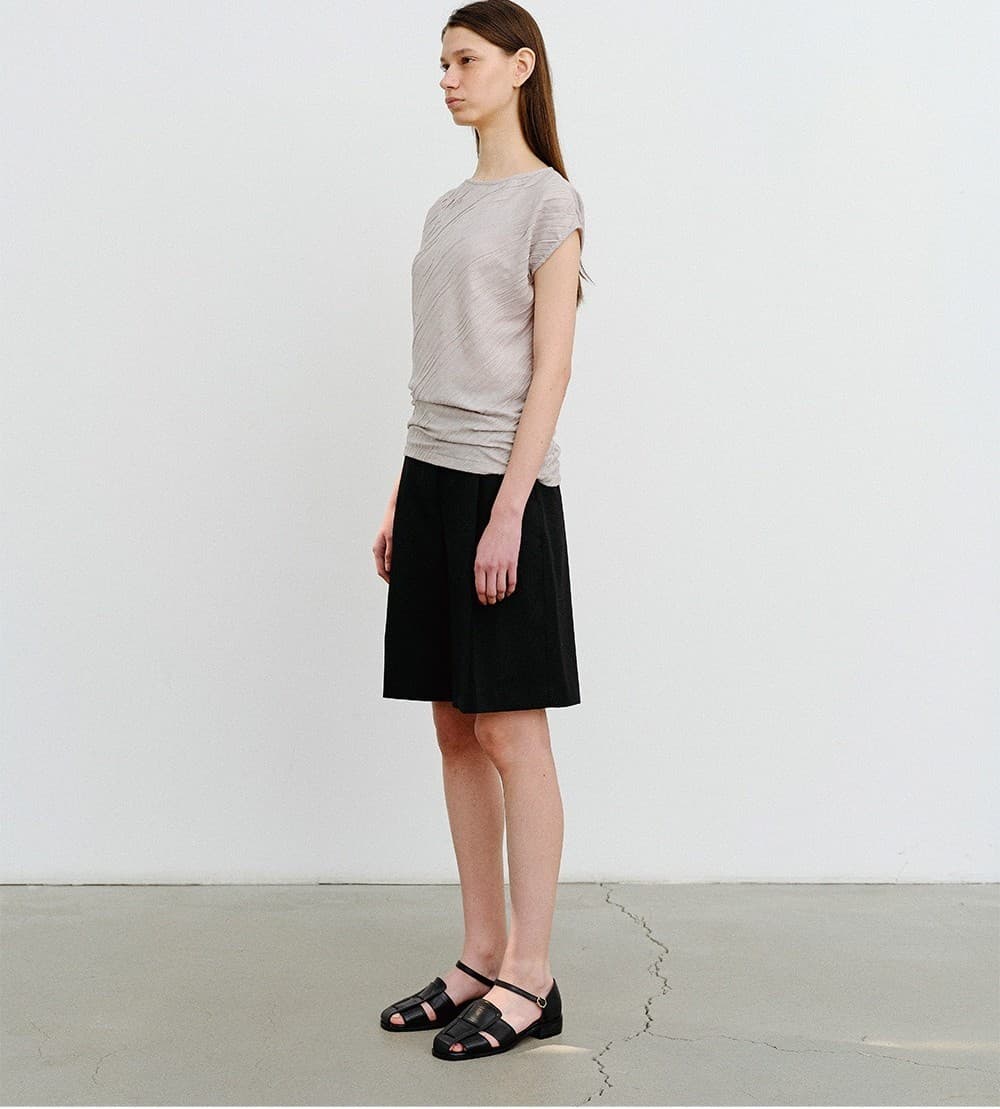 TVR WOOL ONE TUCK SHORTS PANTS_BLACK — vue 8