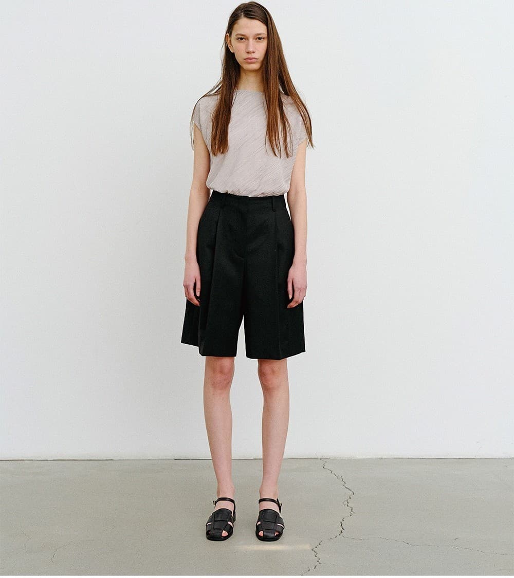 TVR WOOL ONE TUCK SHORTS PANTS_BLACK — vue 11