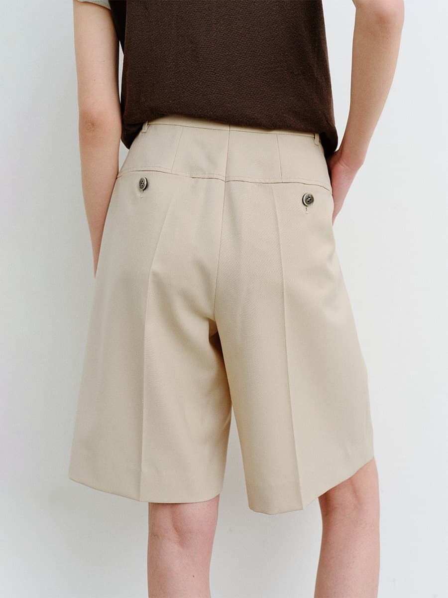TVR WOOL ONE TUCK SHORTS PANTS_BEIGE — vue 4