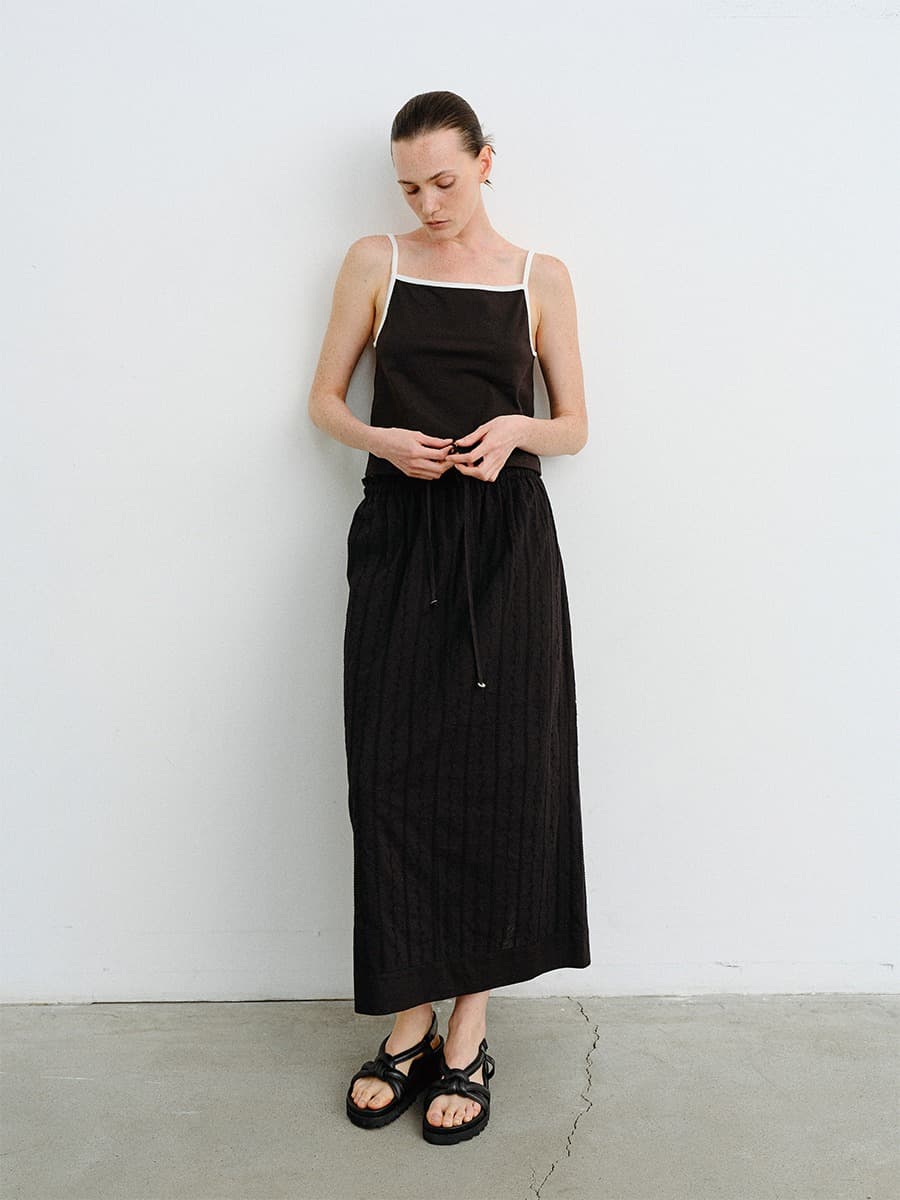 TVR EMBROIDERY BANDING SKIRT_BLACK — vue 4