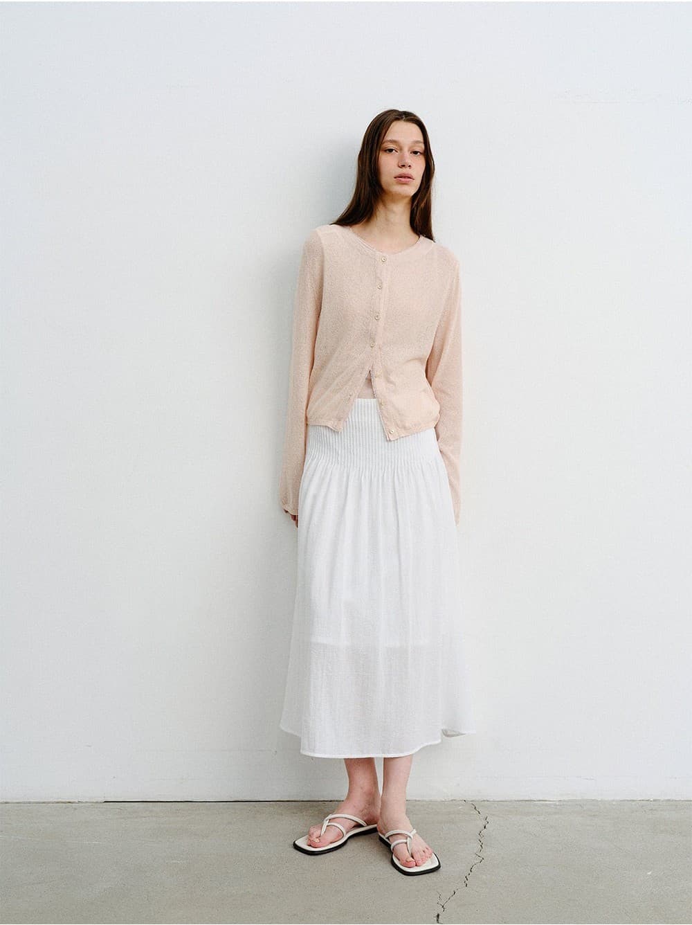 TVR PIN TUCK FLARE SKIRT_WHITE — vue 7