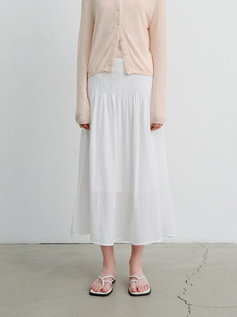 TVR PIN TUCK FLARE SKIRT_WHITE — vue 1