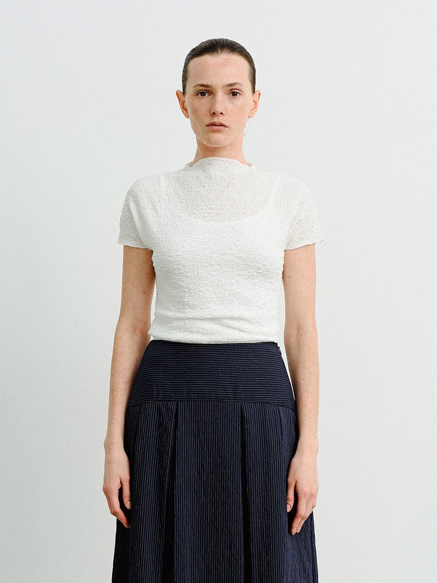 TVR CAP SLEEVE WRINKLE TOP_WHITE — vue 3