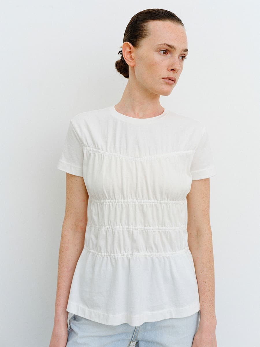 TVR WASHED SHIRRING TOP_WHITE — vue 3