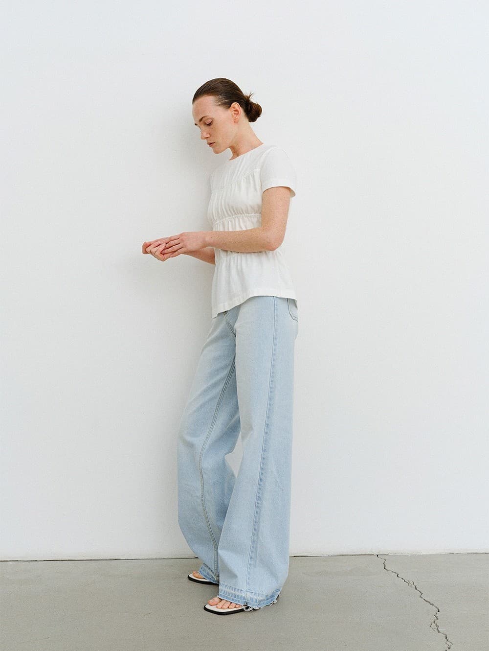 TVR WASHED SHIRRING TOP_WHITE — vue 10