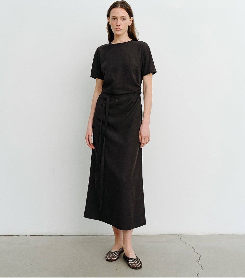 TVR DRAPED WAIST DRESS_BLACK — vue 6