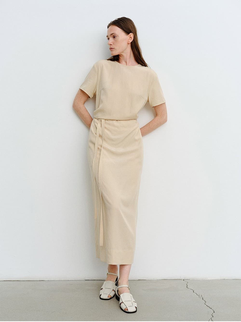TVR DRAPED WAIST DRESS_BEIGE — vue 7