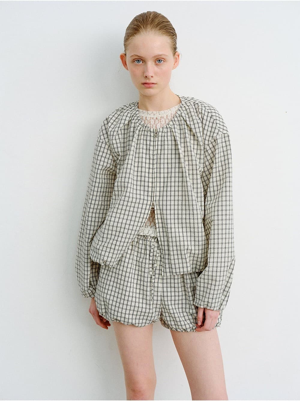 TVR SEERSUCKER BANDING JUMPER_BEIGE CHECK — vue 11