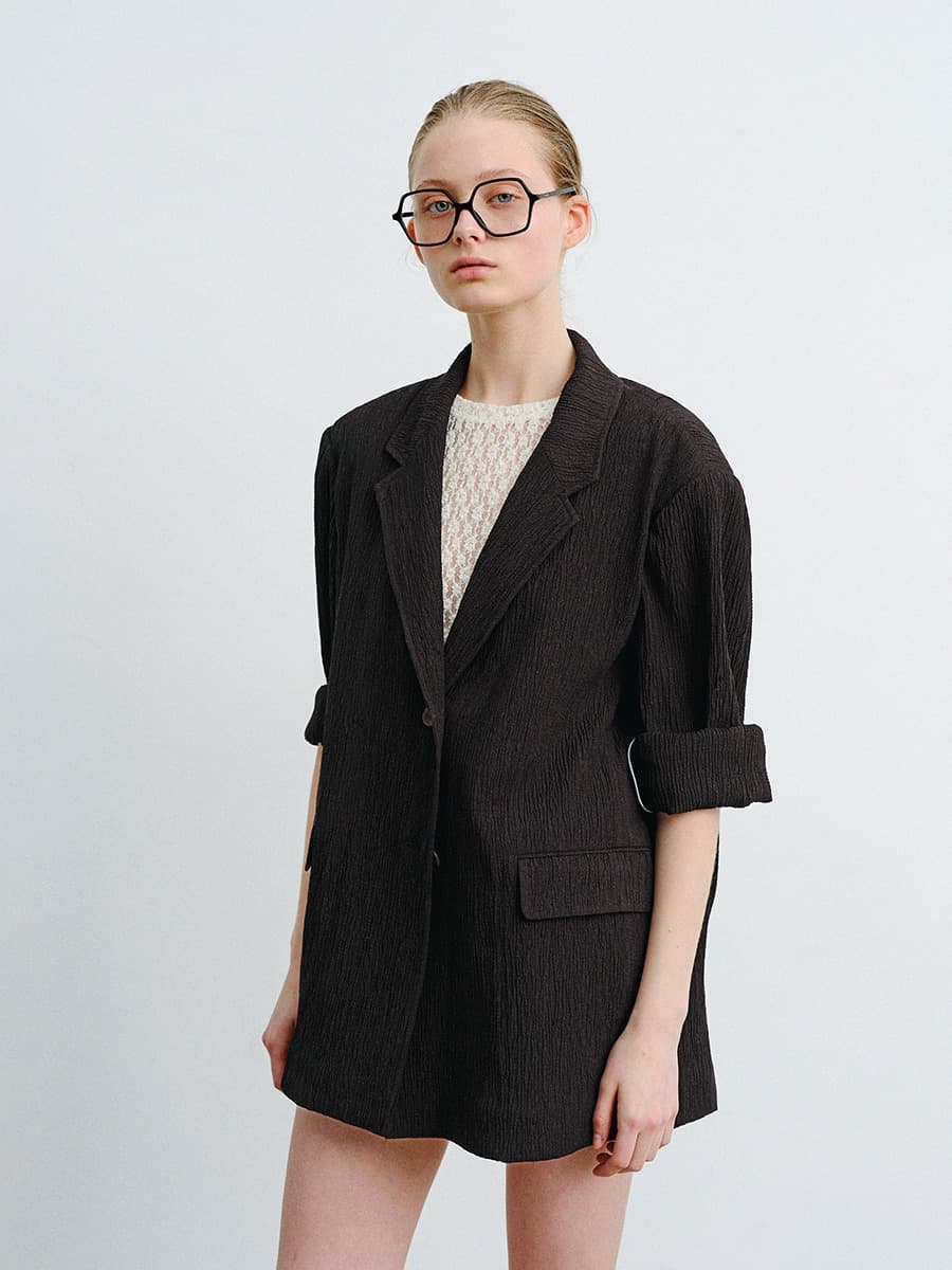 TVR LINEN CREASE BLAZER_BLACK — vue 3