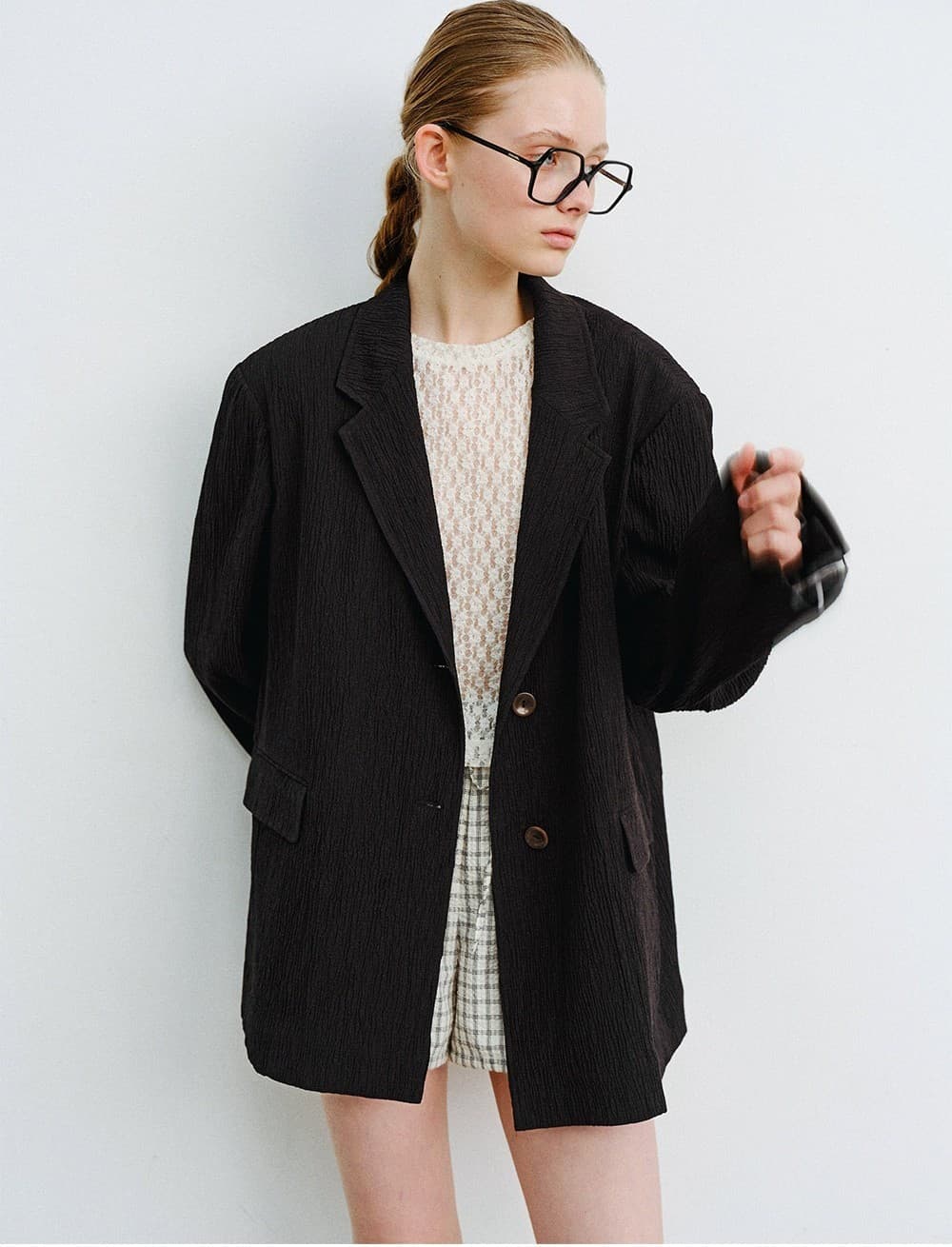 TVR LINEN CREASE BLAZER_BLACK — vue 10