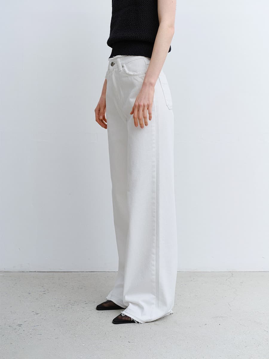 TVR FRINGE LOOSE FIT DENIM_WHITE — vue 3