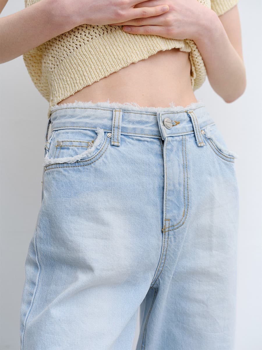 TVR FRINGE WASHED LOOSE FIT DENIM_LIGHT BLUE — vue 2