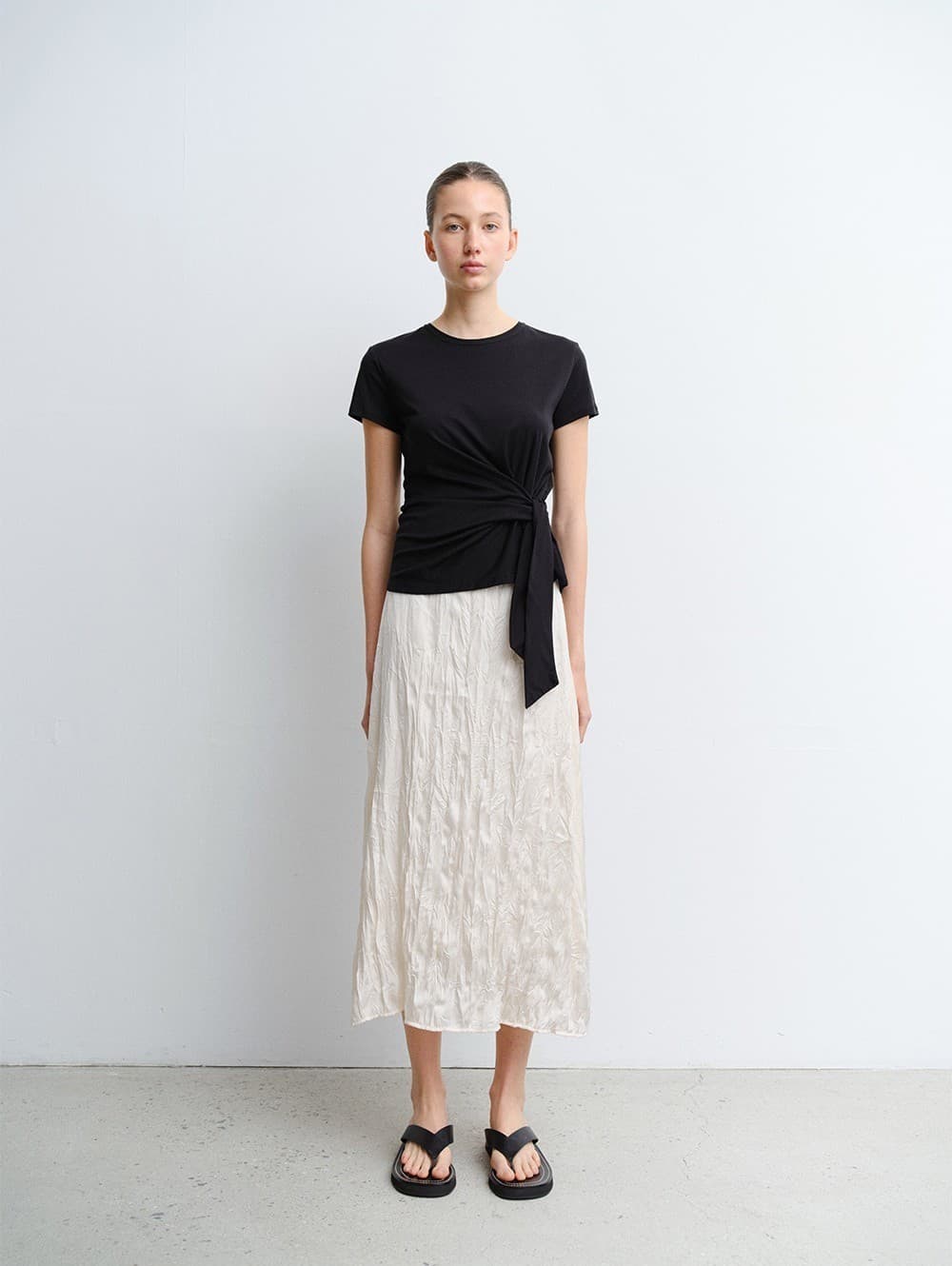 TVR WAIST TIE HALF SLEEVE TOP_BLACK — vue 9