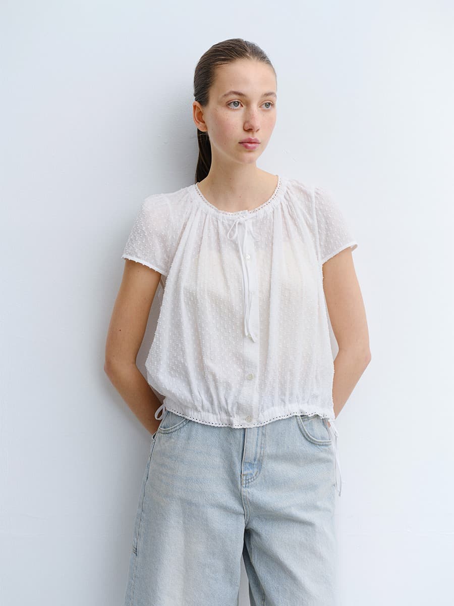 TVR DOT EMBROIDERY SHIRRING BLOUSE_WHITE — vue 10