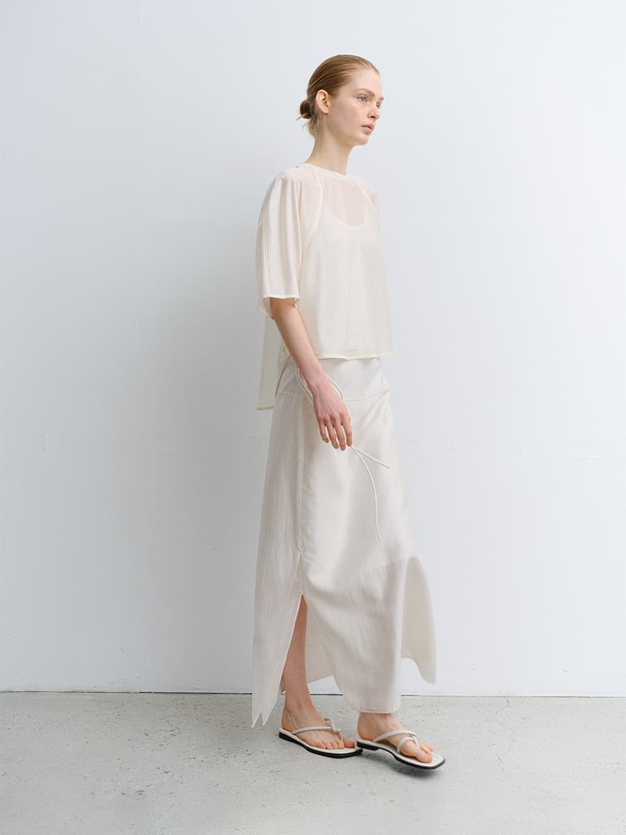 TVR VOLUME SLEEVE BLOUSE_IVORY — vue 6
