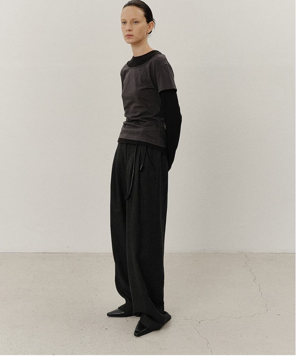 TVF WOOL WIDE TWO TUCK TROUSERS_CHARCOAL — vue 10