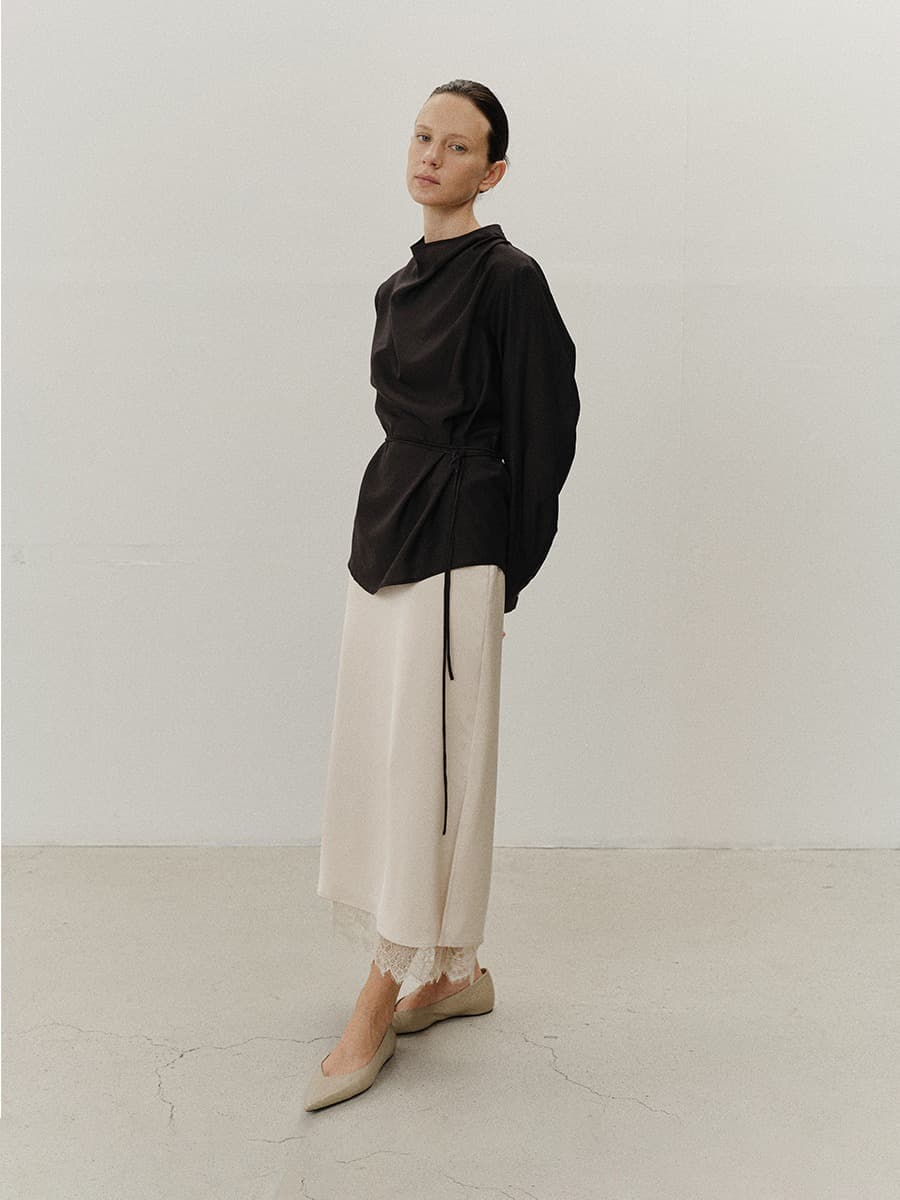 TVF SATIN LACE SKIRT_I-BEIGE — vue 4