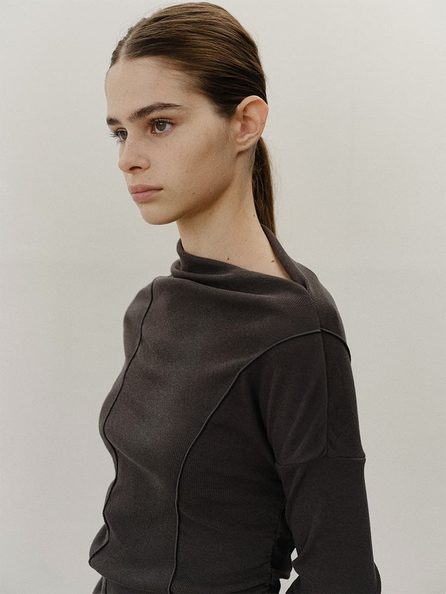 TVF ASYMMETRIC DRAPE TOP_CHARCOAL — vue 5