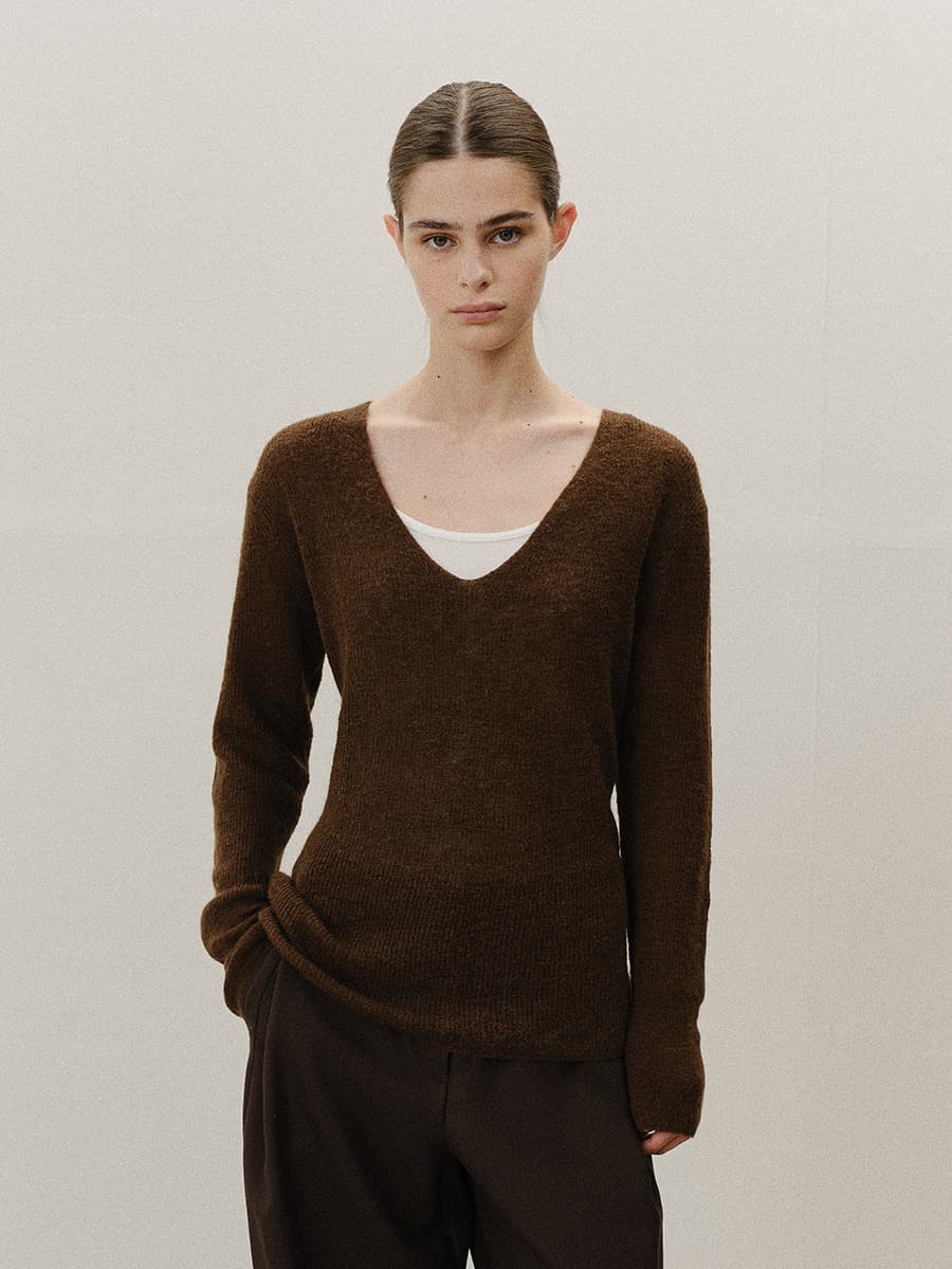 TVF DEEP V-NECK SLIM KNIT TOP_BROWN — vue 2