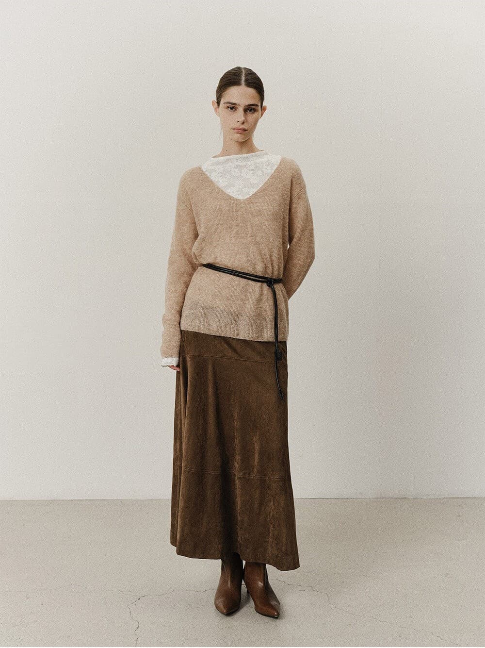 TVF DEEP V-NECK SLIM KNIT TOP_BEIGE — vue 9
