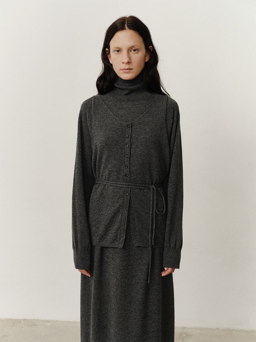 TVF TURTLENECK LAYERED KNIT DRESS_CHARCOAL — vue 4