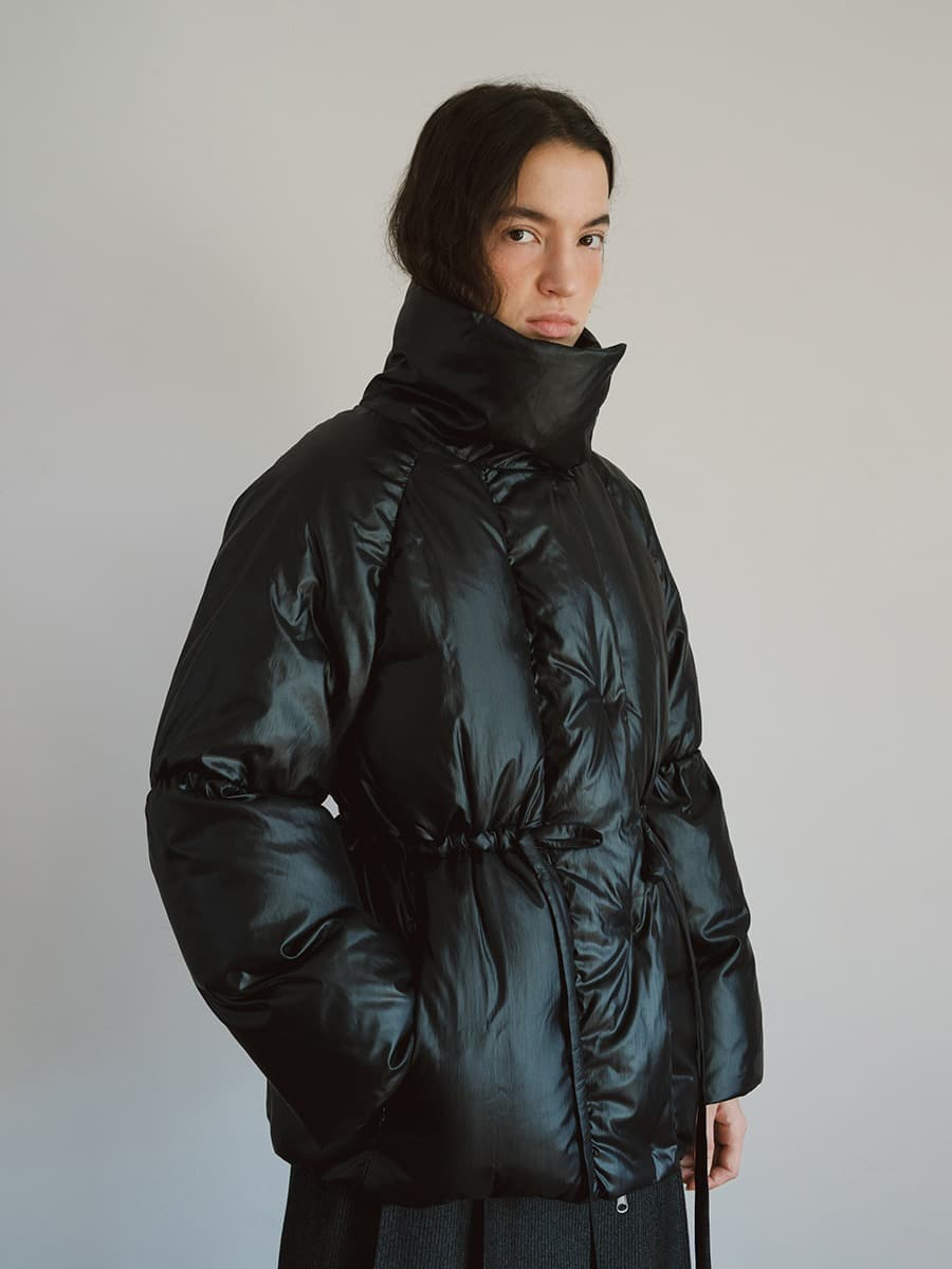 TVW HIGH NECK COLLAR GOOSE DOWN_BLACK — vue 2
