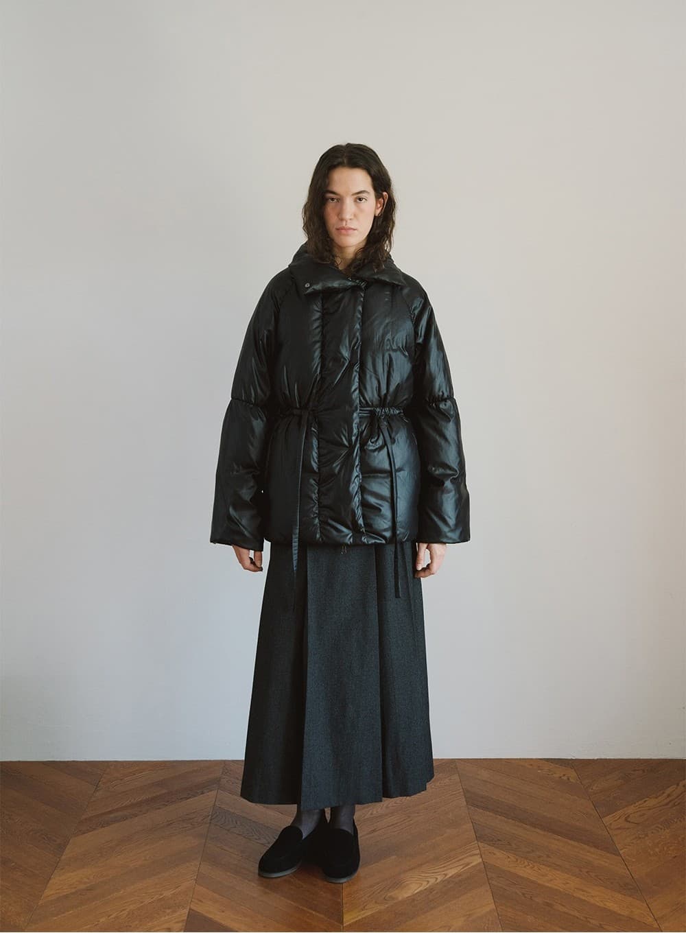 TVW HIGH NECK COLLAR GOOSE DOWN_BLACK — vue 10
