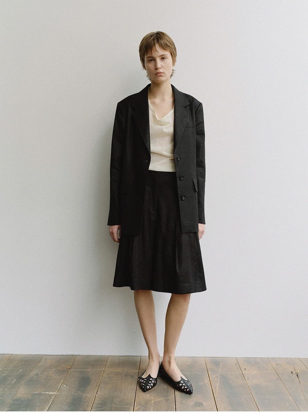 TIS WIDE BERMUDA TROUSERS_BLACK — vue 9
