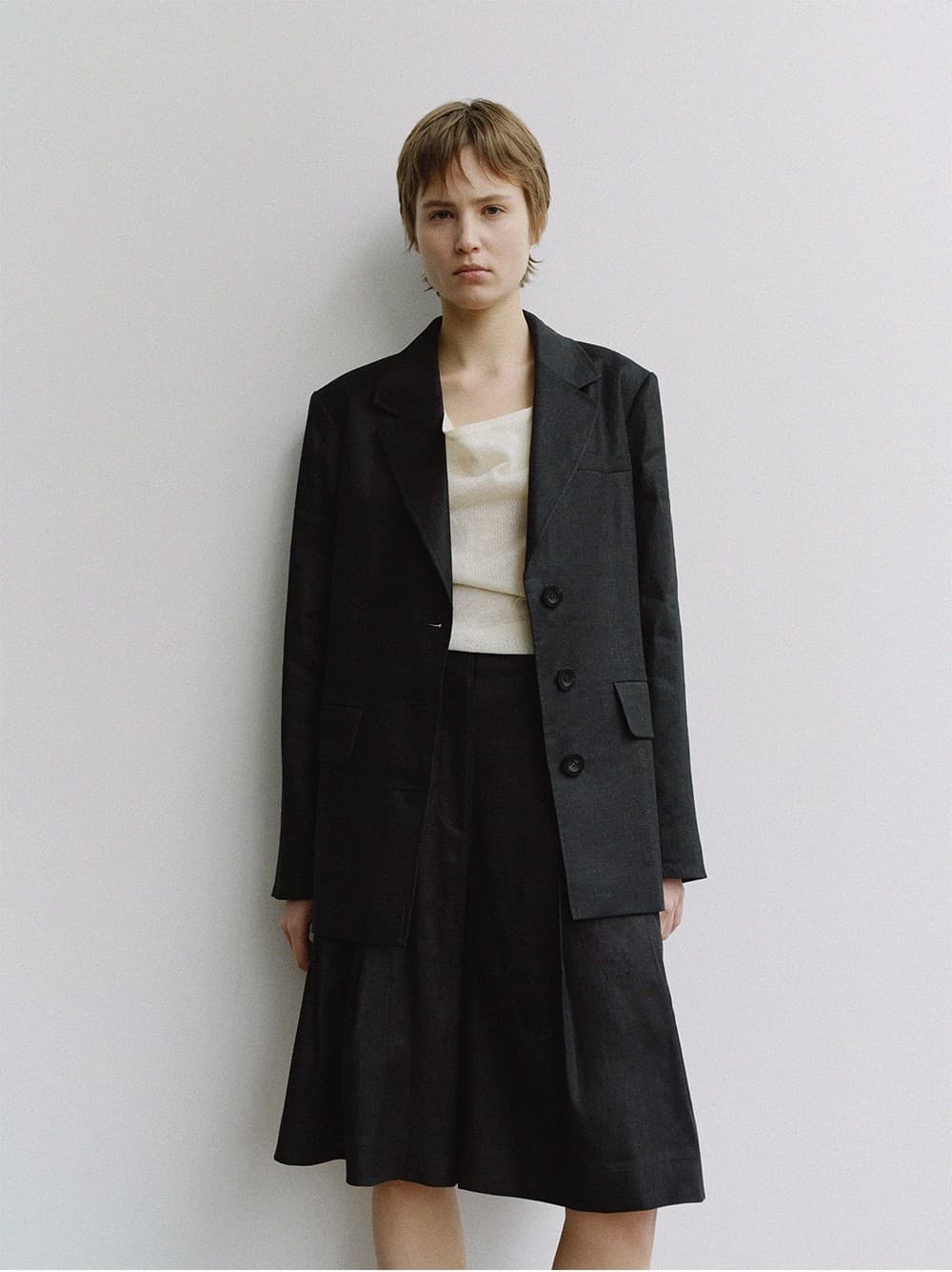 TIS WIDE BERMUDA TROUSERS_BLACK — vue 10