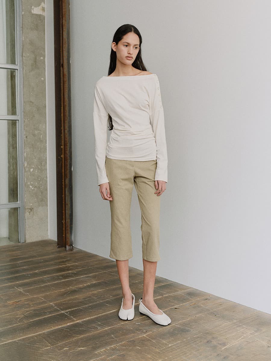 TIS CAPRI STRIPE PANTS_BEIGE — vue 3