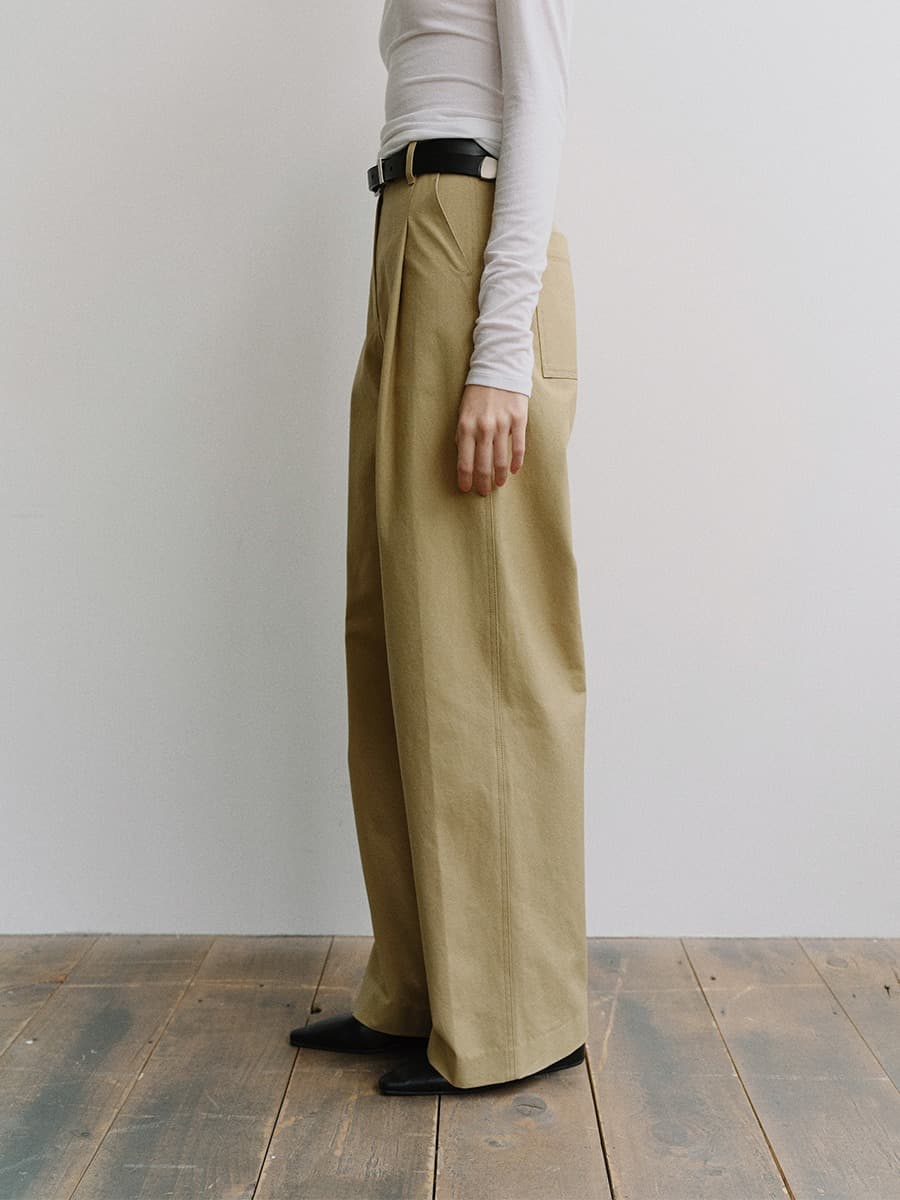 TIS COTTON ONE TUCK WIDE PANTS_BEIGE — vue 5