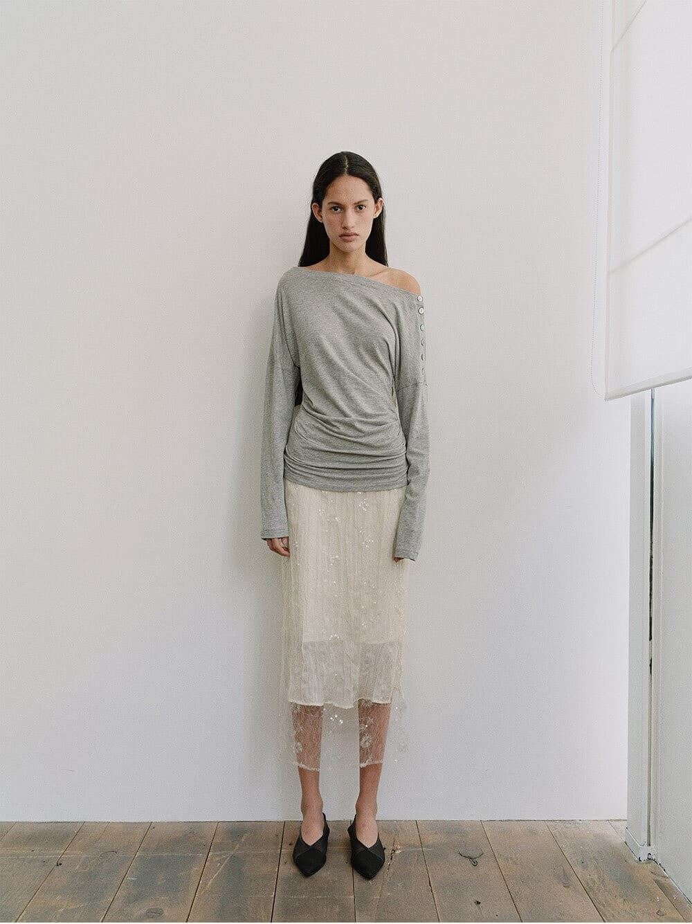 TIS BUTTON OFF-SHOULDER TOP_ M-GREY — vue 9