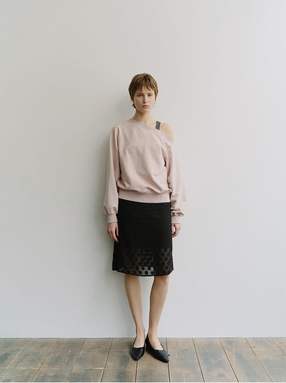 TIS PIGMENT OFF SHOULDER SWEATSHIRT SET_PINK & CHARCOAL — vue 9