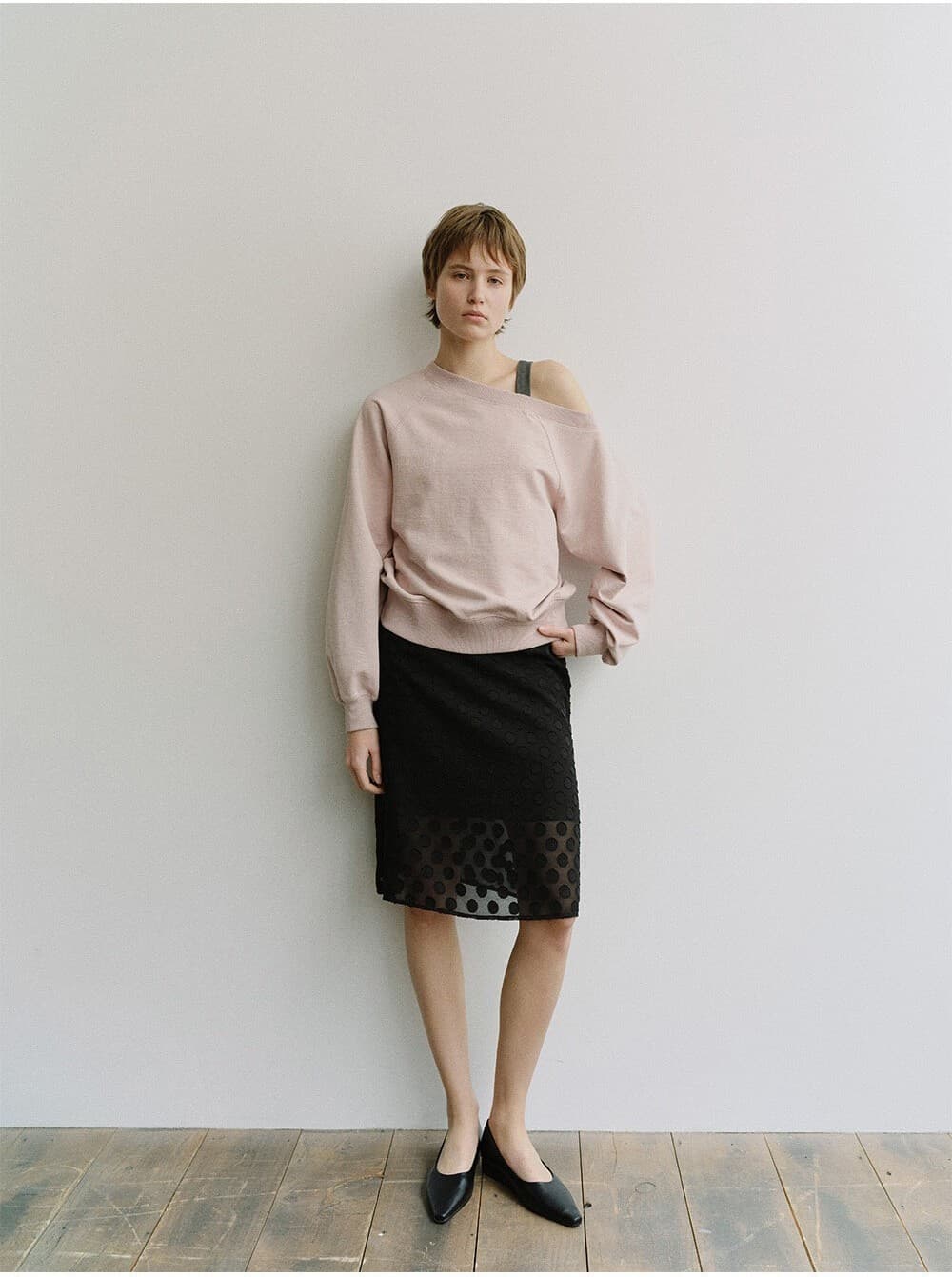TIS PIGMENT OFF SHOULDER SWEATSHIRT SET_PINK & CHARCOAL — vue 10