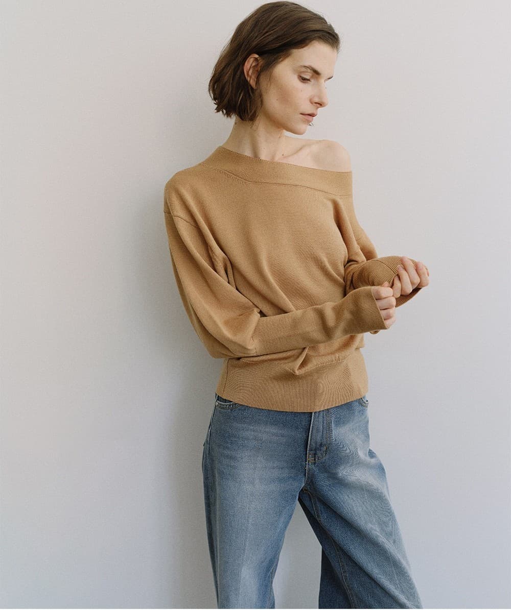 TIS WOOL OFF-SHOULDER KNIT TOP_BEIGE — vue 9