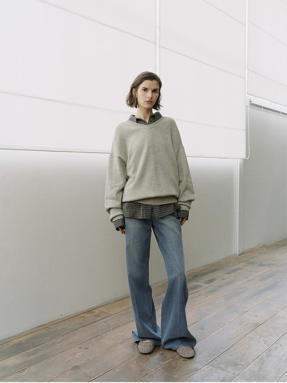 TIS CASHMERE V-NECK KNIT_M-GREY — vue 8