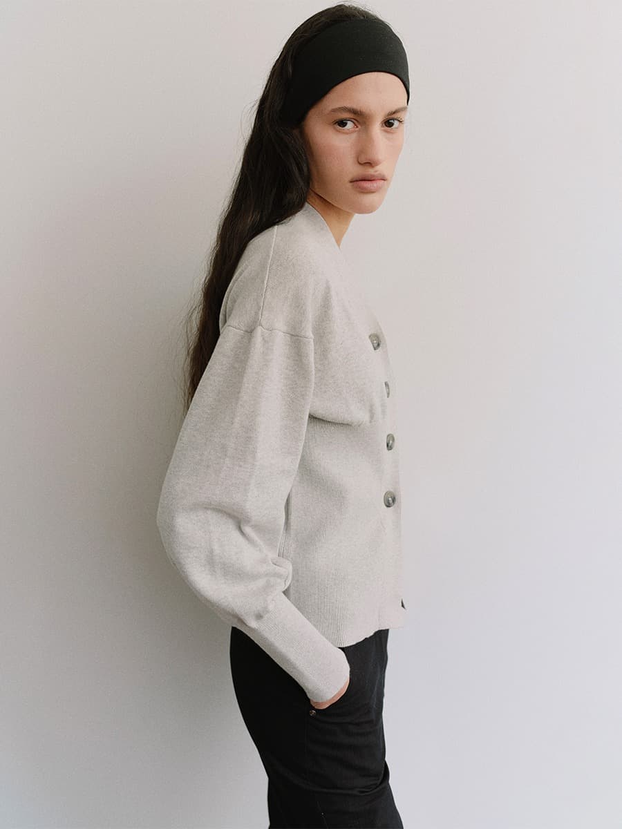 TIS COTTON CASHMERE V-NECK KNIT CARDIGAN_L-GREY — vue 7