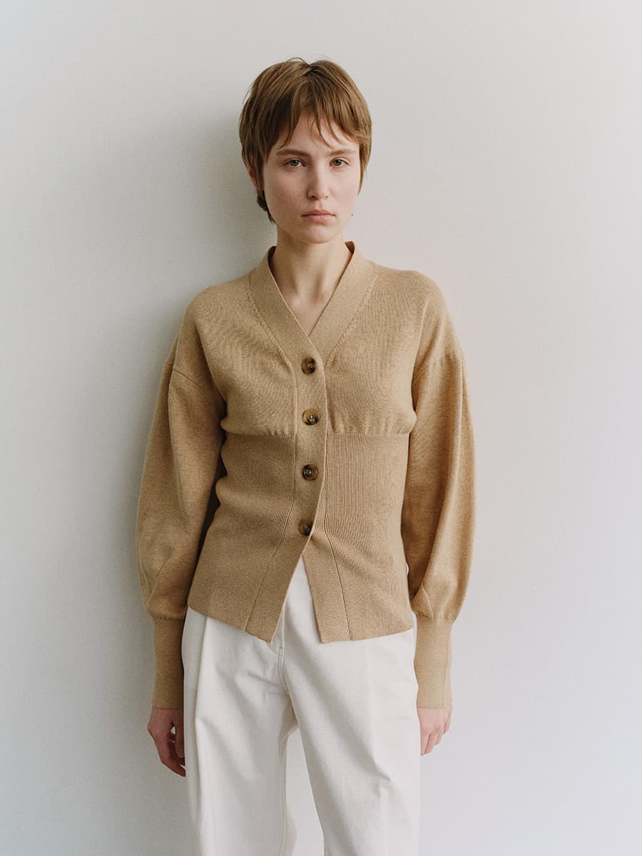 TIS COTTON CASHMERE V-NECK KNIT CARDIGAN_BEIGE — vue 3