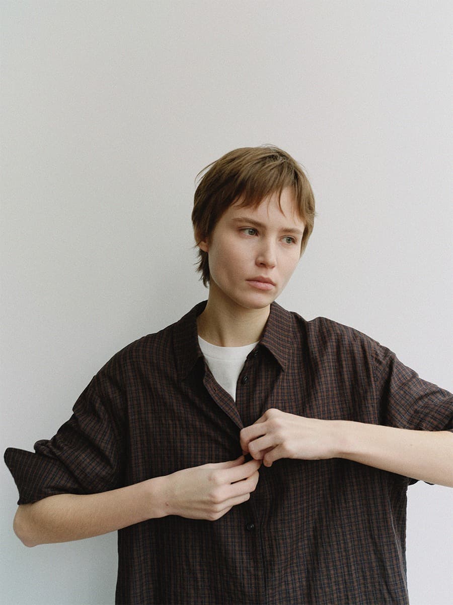 TIS CHECK OVERFIT SHIRT_BROWN — vue 4