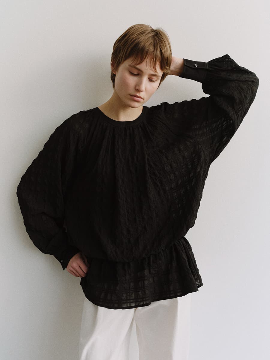 TIS CHECK CRINKLE SHEER BLOUSE_BLACK — vue 6