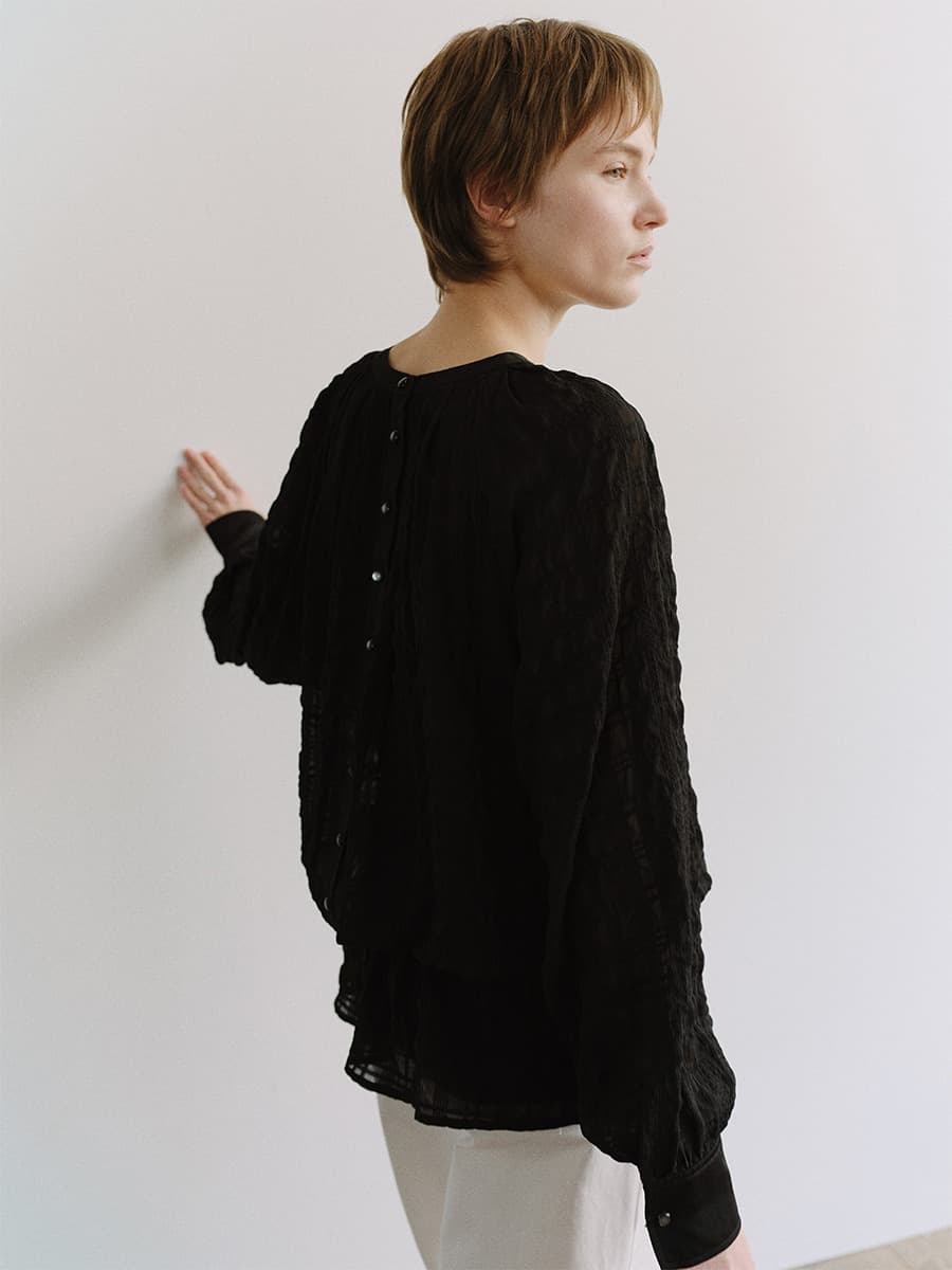 TIS CHECK CRINKLE SHEER BLOUSE_BLACK — vue 7