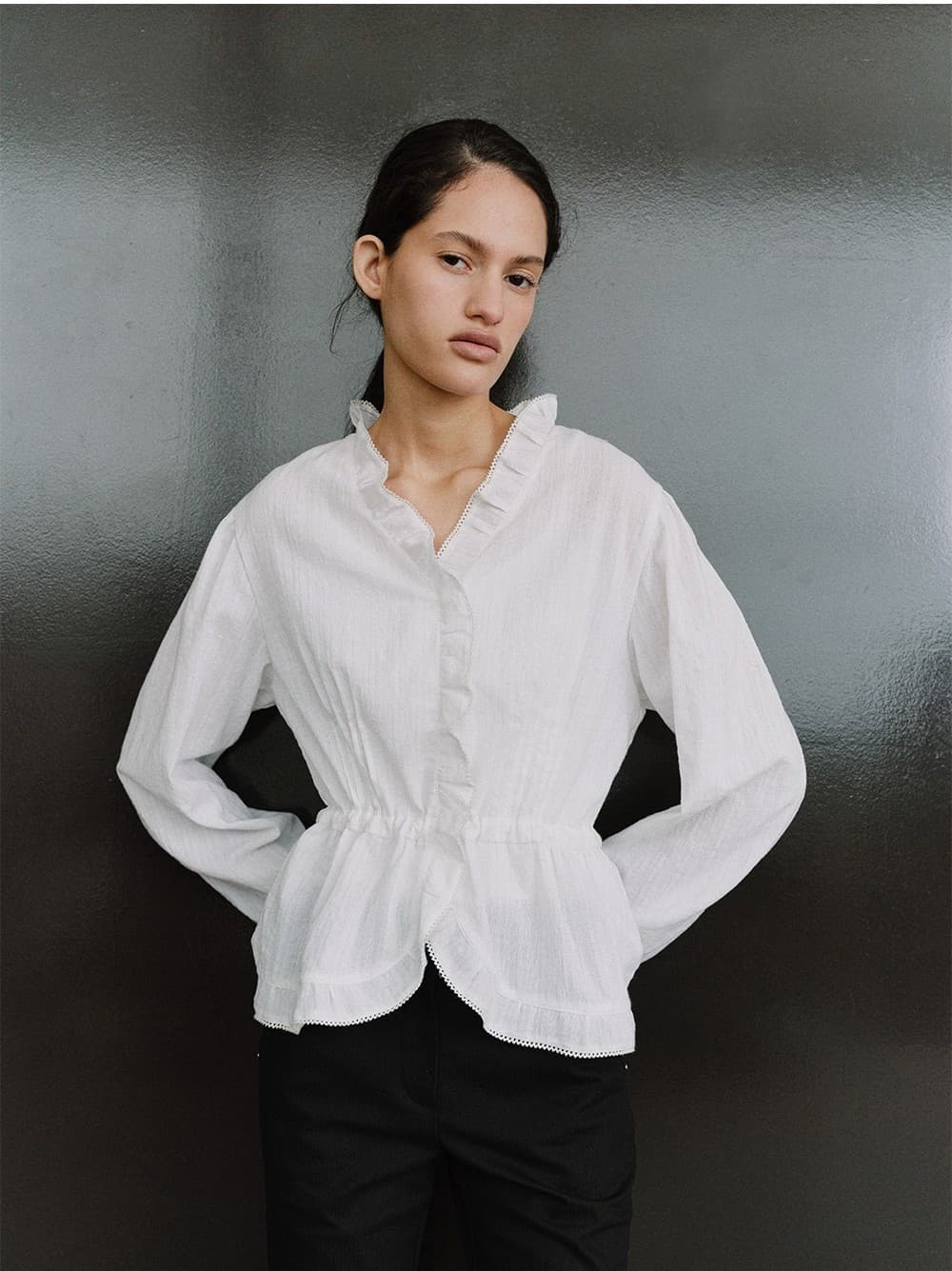 TIS COTTON FRILL BLOUSE_WHITE — vue 9