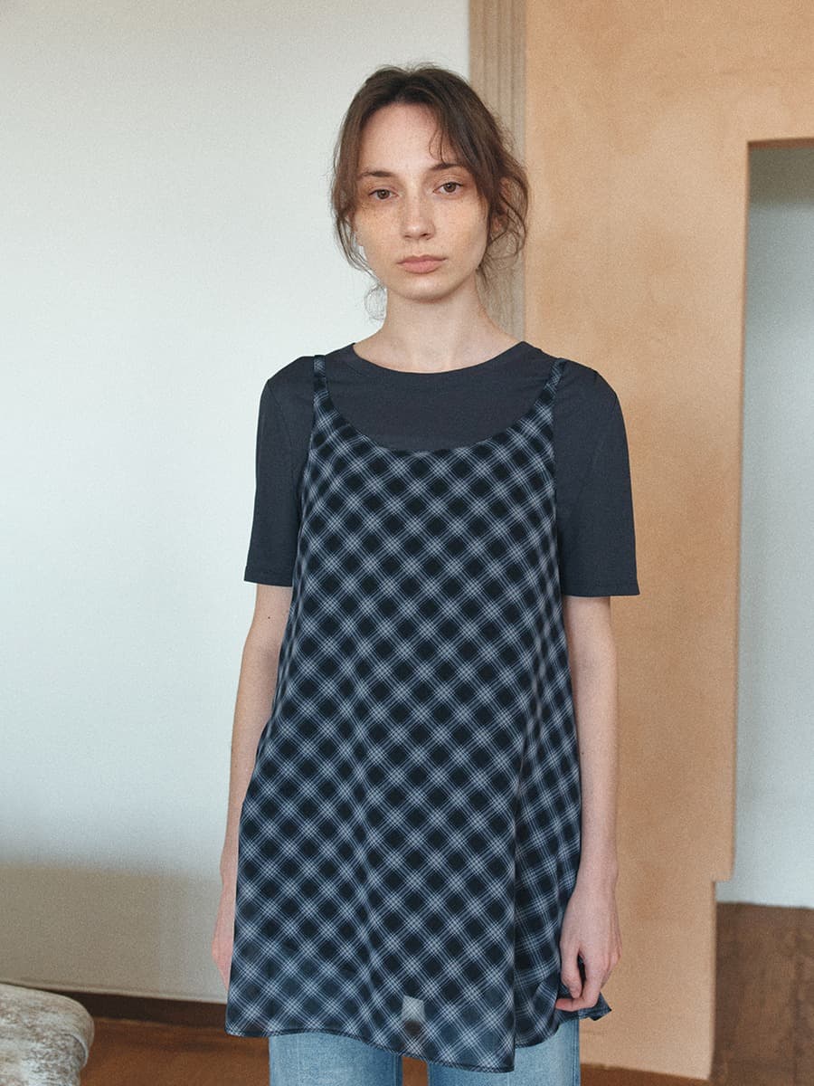 TIR DRAPED TUCK ASYMMETRIC SILK-BLEND TOP_CHARCOAL — vue 6